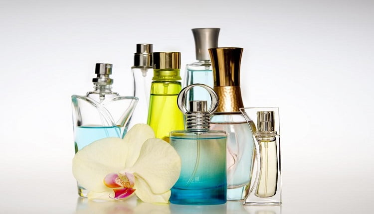 كيفية صنع العطر في المنزل؛ تعرف معنا على أهم الطرق خطوة بخطوة 1 كيفية صنع عطر في المنزل بدون كحول