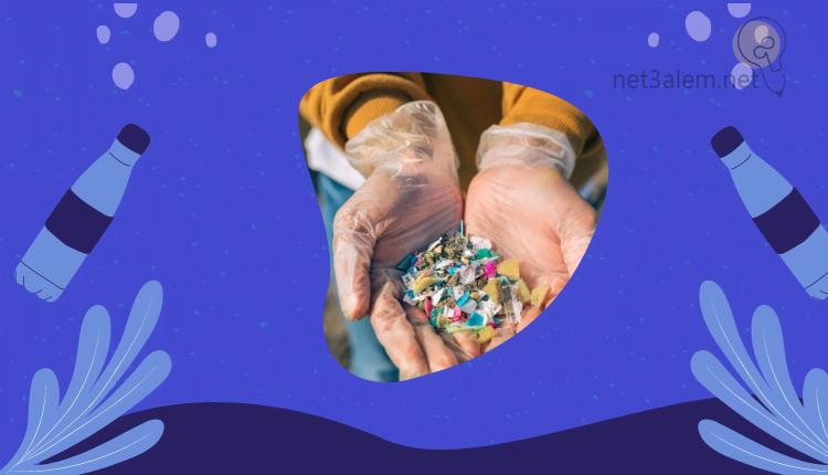 صنع البلاستيك في المنزل؛ دليل سريع وشامل وأهم 3 طرق لتشكيله 3 طريقة صب البلاستيك صورة ليد فتاة تحمل بلاستيك