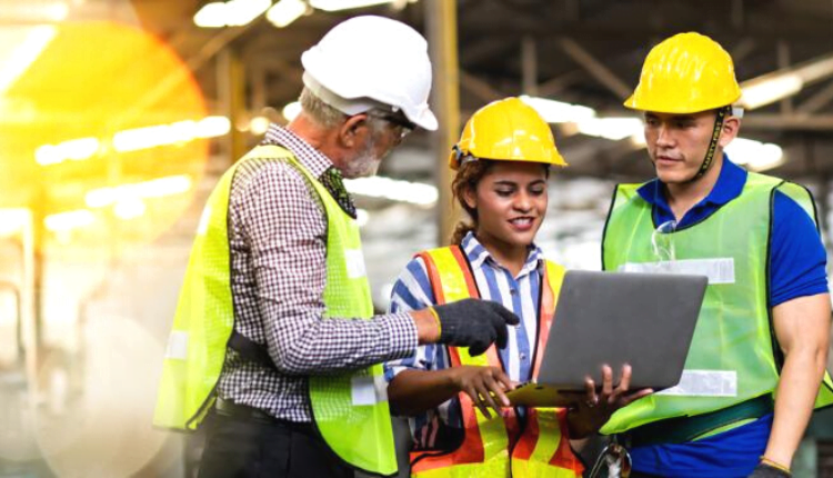 أفكار مشاريع للمغتربين في السعودية