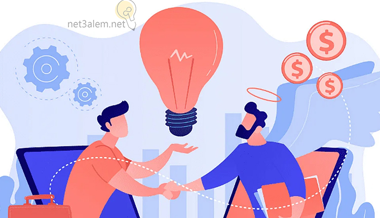 كسب الاموال من تطبيق باز وصورة كرتونية لرجلين جالسين يتحدثان وفوقهم لمبة يفكرون في فكرة ربح