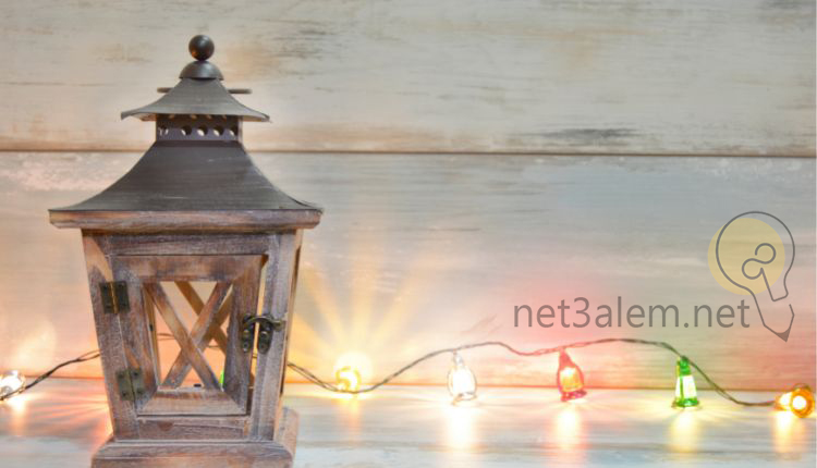 صناعة فوانيس رمضان في المنزل، أهم 7 طرق تساعدك على تنفيذها 5 صنع فانوس رمضان بالخشب: صورة فانوس من الخشب وفرع من المصابيح المضيئة
