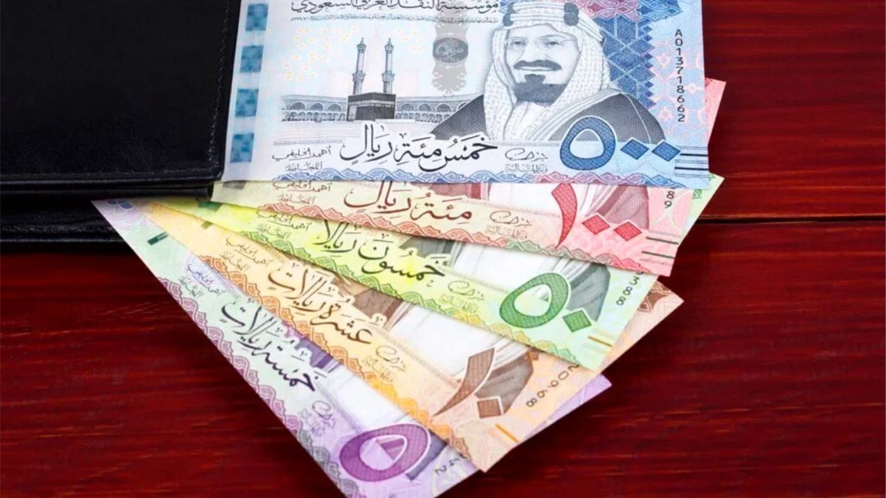 أسرع تمويل في السعودية.. 200 ألف ريال بدون كفيل وفوقهم مفاجآت 3 أسرع تمويل في السعودية.. 200 ألف ريال بدون كفيل وفوقهم مفاجآت