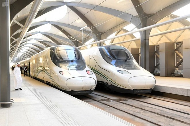 مواعيد قطار الحرمين السريع من مكة إلى المدينة 2025.. جدول الرحلات والأسعار 5 قطار الحرمين السريع