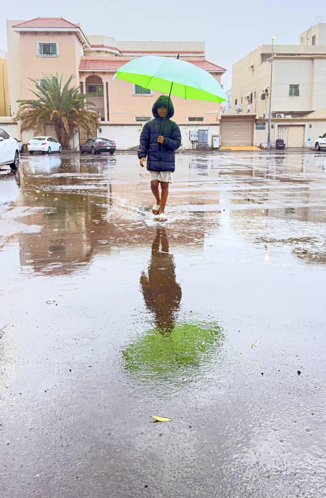 «الأرصاد» حذّرت بـ«إنذار أحمر».. خطط ميدانية لمواجهة أمطار جدة - أخبار السعودية 3 «الأرصاد» حذّرت بـ«إنذار أحمر».. خطط ميدانية لمواجهة أمطار جدة - أخبار السعودية