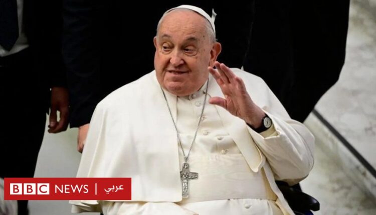 البابا فرنسيس أظهر "استجابة جيدة" للعلاج، ويشيد بـ"رفق" الكوادر الطبية