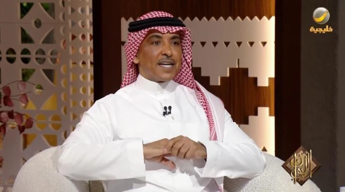 بالفيديو.. وزير الإعلام يروي تفاصيل أول لقاء له مع ولي العهد الأمير محمد بن سلمان 4 بالفيديو.. وزير الإعلام يروي تفاصيل أول لقاء له مع ولي العهد الأمير محمد بن سلمان