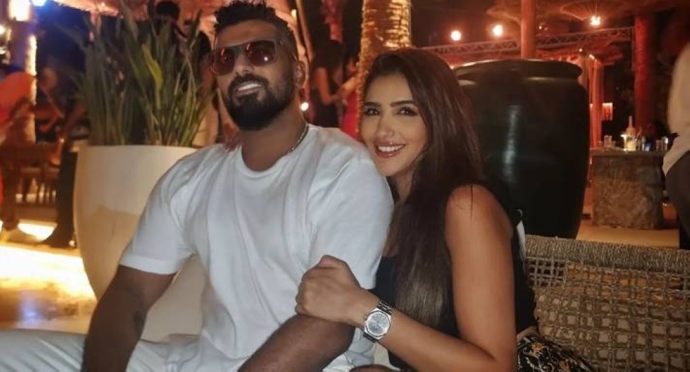 «برنس الإخراج».. ميّ عمر تدعم محمد سامي على طريقتها بعد أزمة طارق لطفي - أخبار السعودية 5 «برنس الإخراج».. ميّ عمر تدعم محمد سامي على طريقتها بعد أزمة طارق لطفي - أخبار السعودية