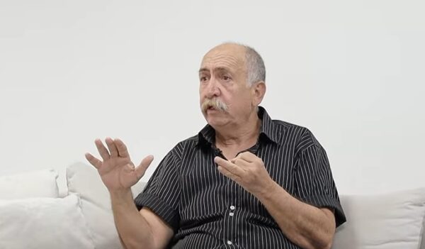 بشار إسماعيل يوجّه رسالة غاضبة: "قتلولي عائلتي في الساحل"
