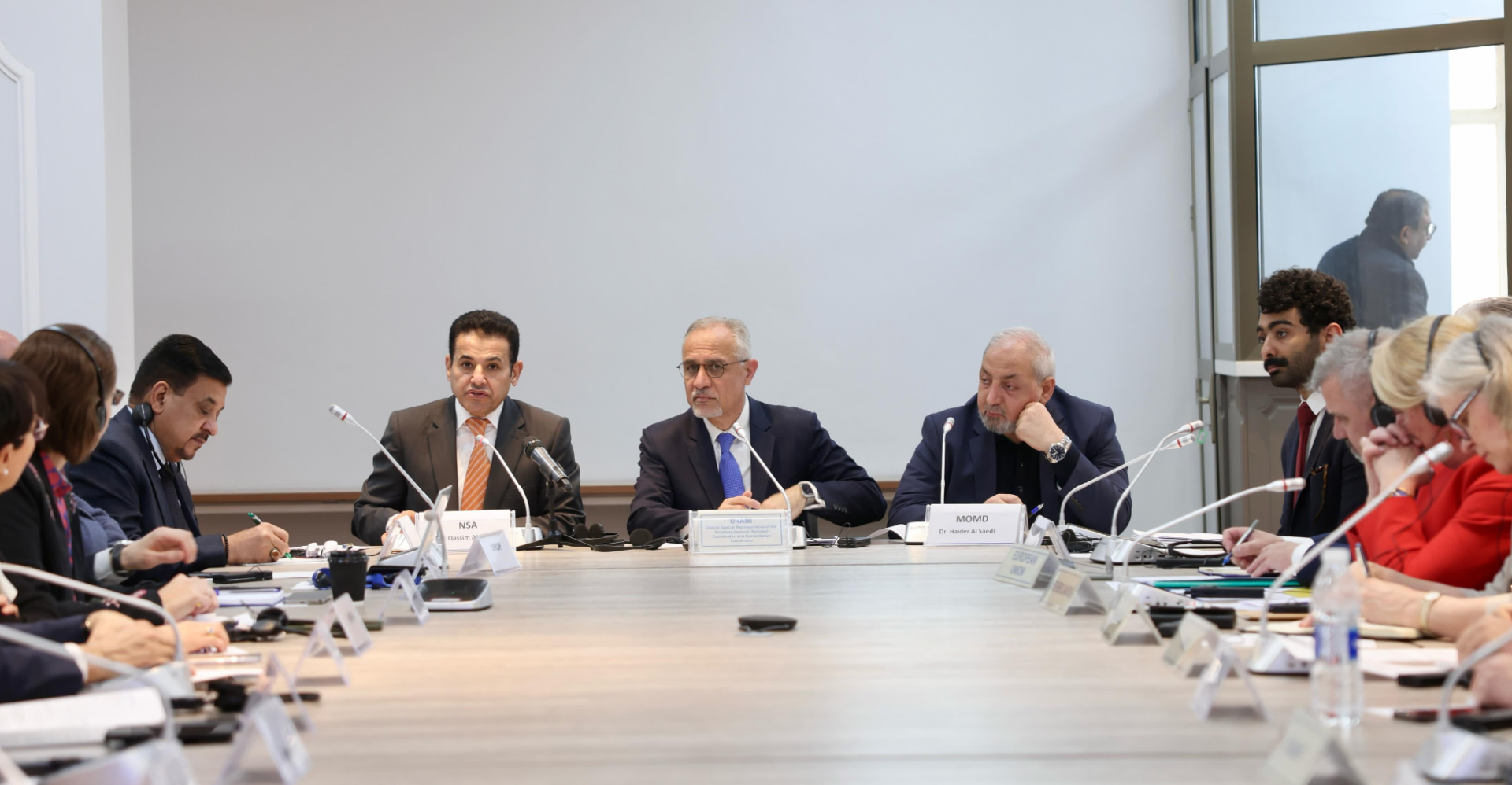 بعد تعليق الدعم الأمريكي.. العراق يوجه دعوة بشأن "الهول" 5 بعد تعليق الدعم الأمريكي.. العراق يوجه دعوة بشأن "الهول"
