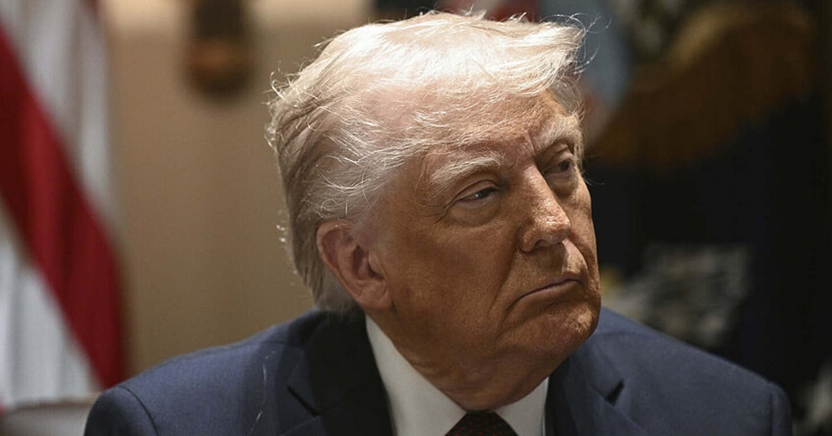 ترامب يعلن التوصل لاتفاق حول صفقة المعادن مع أوكرانيا 4 ترامب يعلن التوصل لاتفاق حول صفقة المعادن مع أوكرانيا