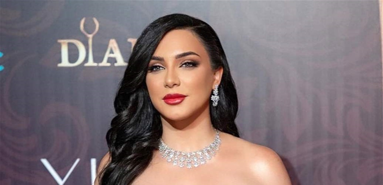 حرق نفسه لأجل سلاف فواخرجي! 3 Doc-P-1331548-638772316063798121.jpg
