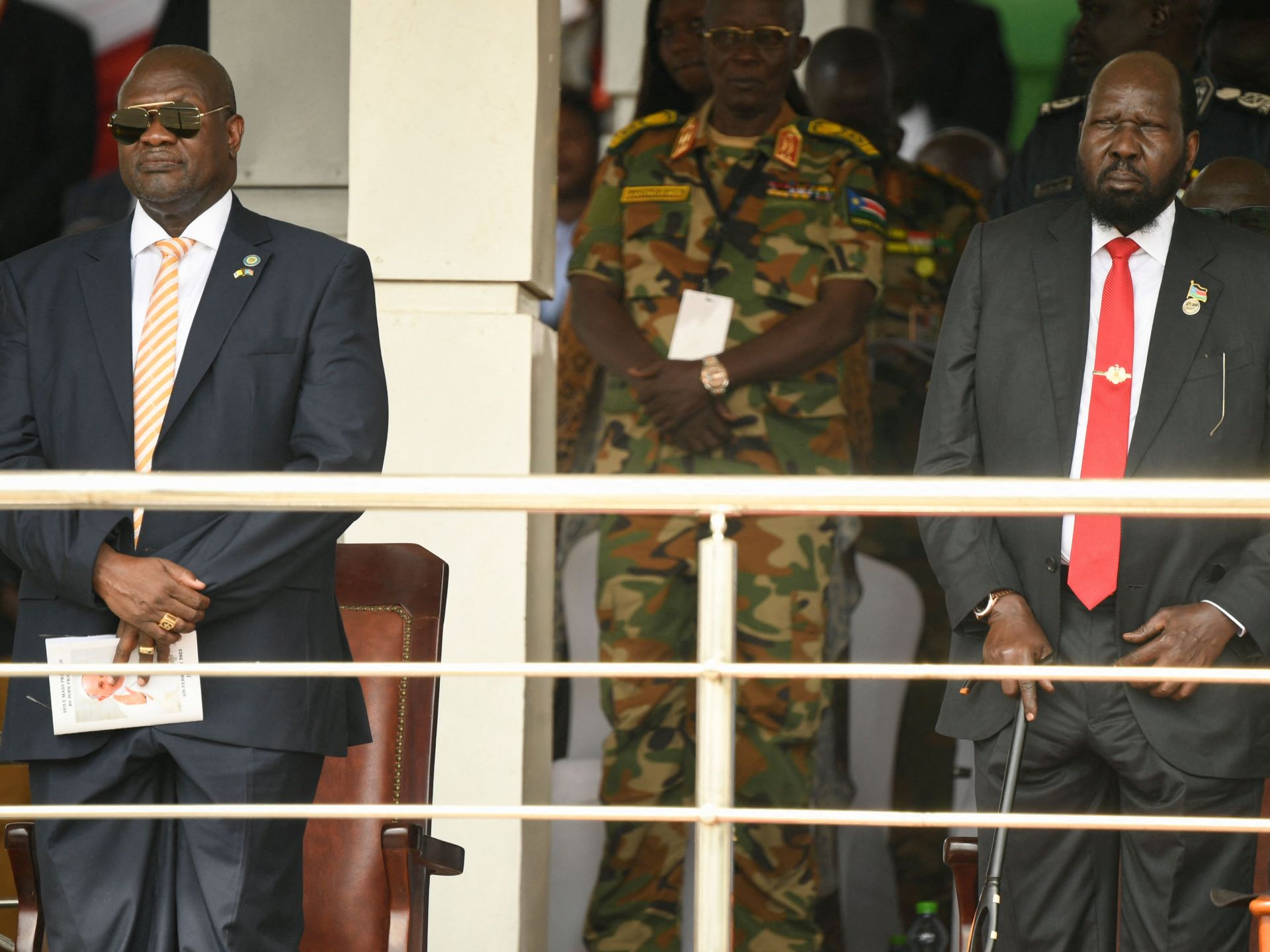 رياك مشار في "الإقامة الجبرية" وتحذير أممي من حرب أهلية بجنوب السودان | أخبار 3 رياك مشار في "الإقامة الجبرية" وتحذير أممي من حرب أهلية بجنوب السودان | أخبار