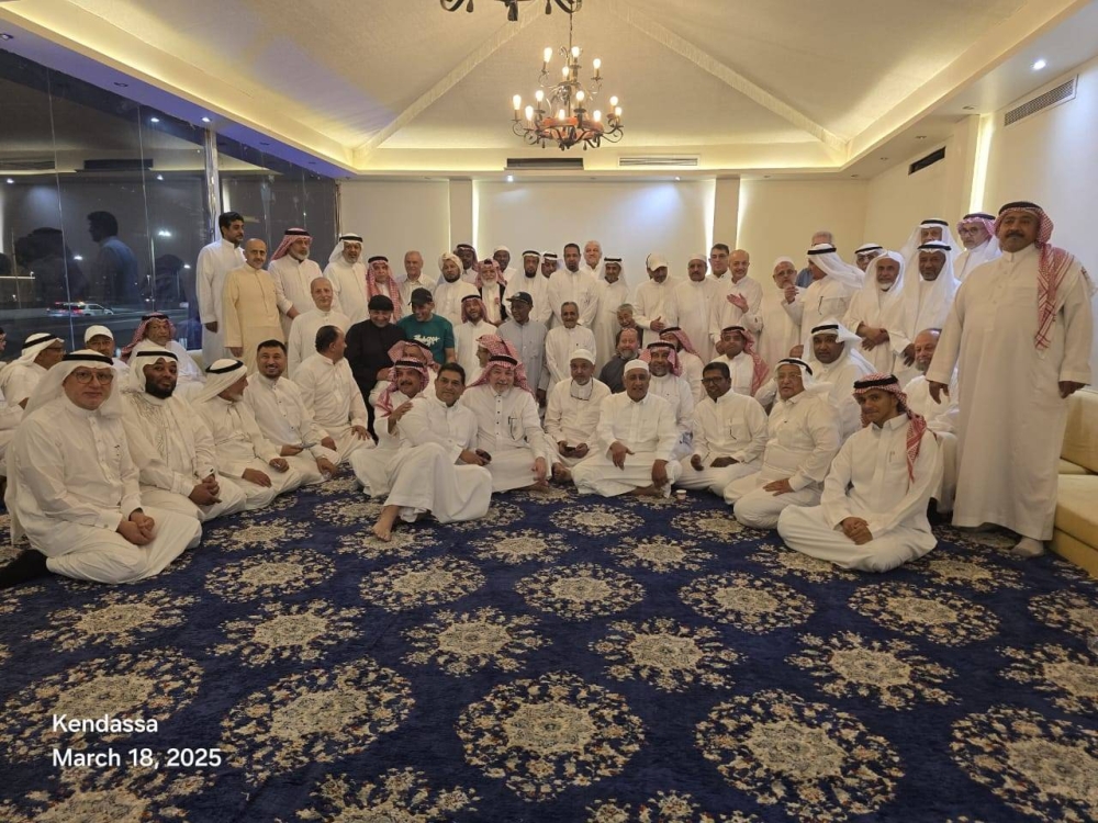 سحور يجمع 100 طالب من قدامى مدرسة الفلاح بجدة - أخبار السعودية 4 سحور يجمع 100 طالب من قدامى مدرسة الفلاح بجدة - أخبار السعودية