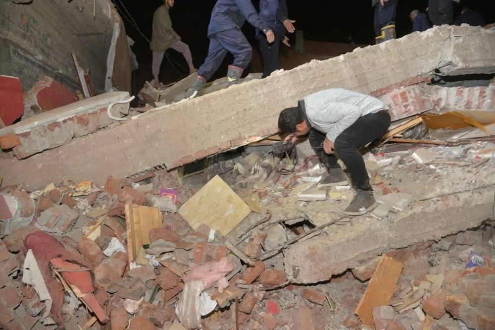 سقط فجأة على قاطنيه.. ماذا حدث في واقعة انهيار عقار «أسيوط» ؟ - أخبار السعودية 5 سقط فجأة على قاطنيه.. ماذا حدث في واقعة انهيار عقار «أسيوط» ؟ - أخبار السعودية