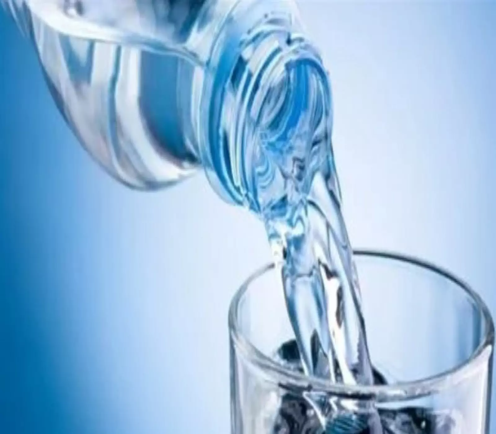 سم يُباع في البقالات: هيئة الغذاء والدواء السعودية توقف مصنع مياه معدنية شهيرة وتكشف عن خطر صحي في العبوات! 4 سم يُباع في البقالات: هيئة الغذاء والدواء السعودية توقف مصنع مياه معدنية شهيرة وتكشف عن خطر صحي في العبوات!