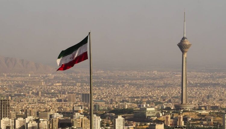 طهران تردُّ بشأن مزاعم تزييف وثائق عراقية للتهرب من العقوبات الامريكية