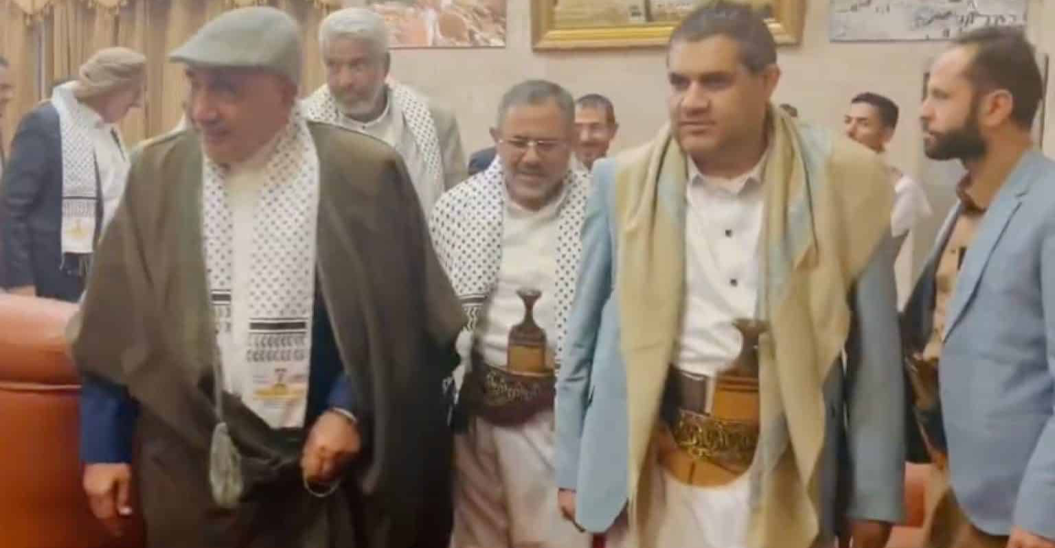 عبد المهدي في اليمن تزامناً مع الضربة الأمريكية.. وسيط عراقي أم رسول إيراني؟ 4 عبد المهدي في اليمن تزامناً مع الضربة الأمريكية.. وسيط عراقي أم رسول إيراني؟