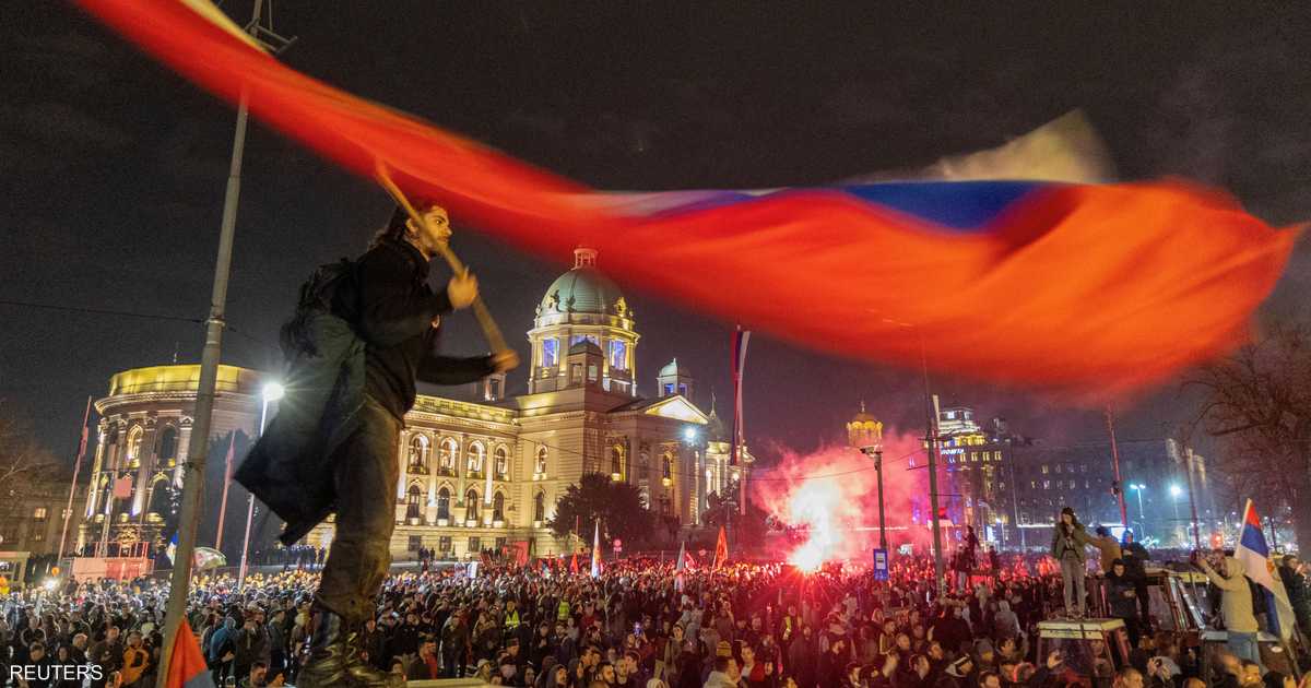 فيديو لاستخدام سلاح صوتي ضد متظاهرين في صربيا..والسلطات تنفي