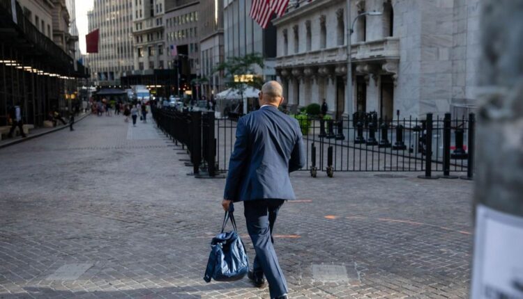 اقتصاد الشرق مع Bloomberg
