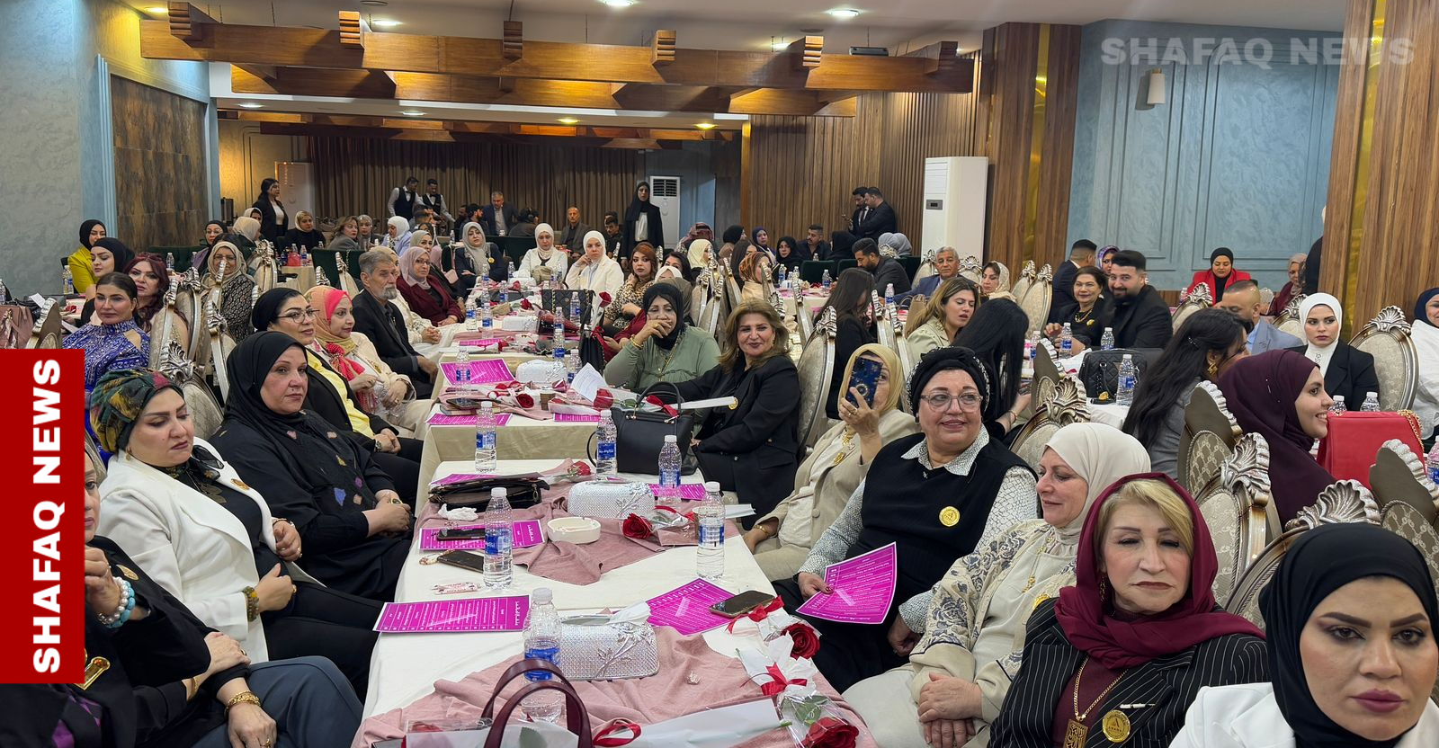 لأجل تمكين المرأة.. مطالبات بمنح النساء 30% من المناصب القيادية 3 لأجل تمكين المرأة.. مطالبات بمنح النساء 30% من المناصب القيادية