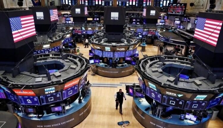 مؤشر ستاندرد آند بورز 500 يهبط لأدنى مستوى له منذ سبتمبر