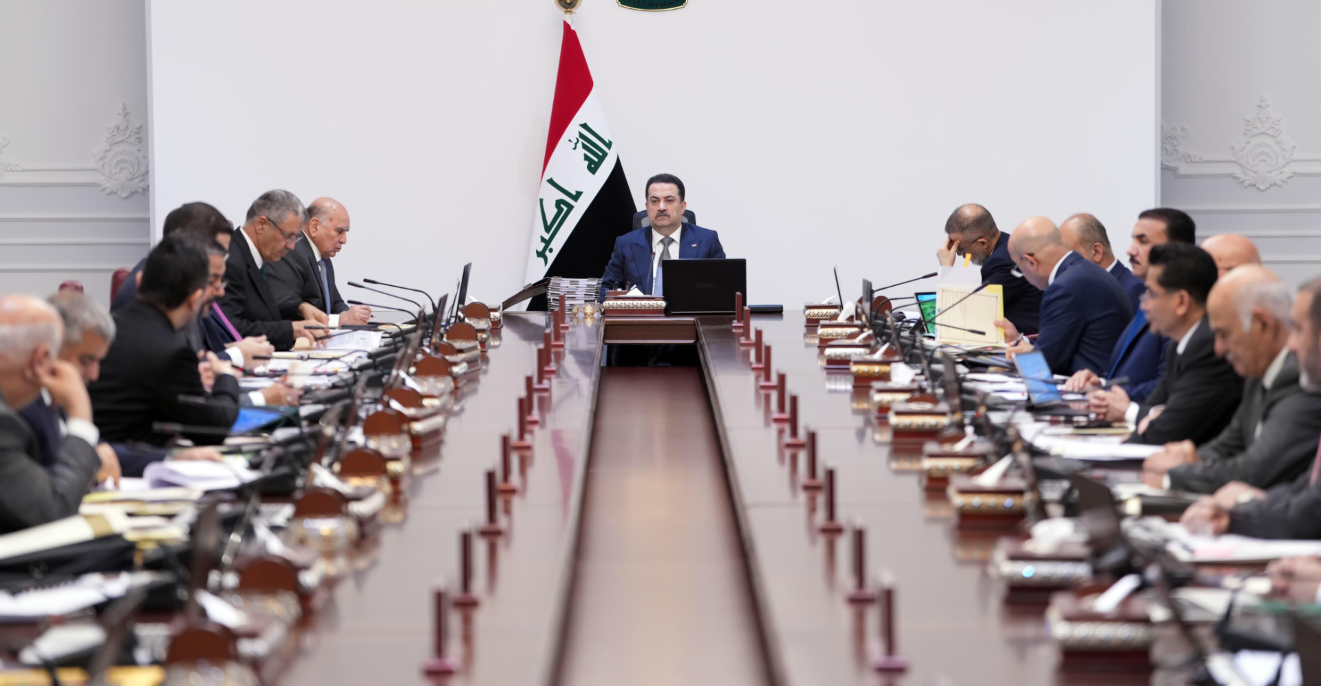 مجلس الوزراء يعفي مديرين ويثبت آخرين في أمانة بغداد وعدة وزارات 3 مجلس الوزراء يعفي مديرين ويثبت آخرين في أمانة بغداد وعدة وزارات