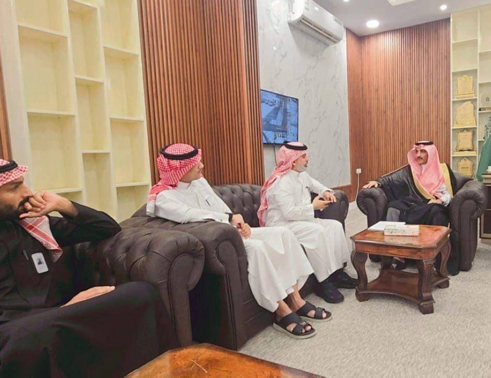 محافظ صامطة يناقش مع مدير برنامج المدن الصحية تطبيق المعايير - أخبار السعودية 5 محافظ صامطة يناقش مع مدير برنامج المدن الصحية تطبيق المعايير - أخبار السعودية