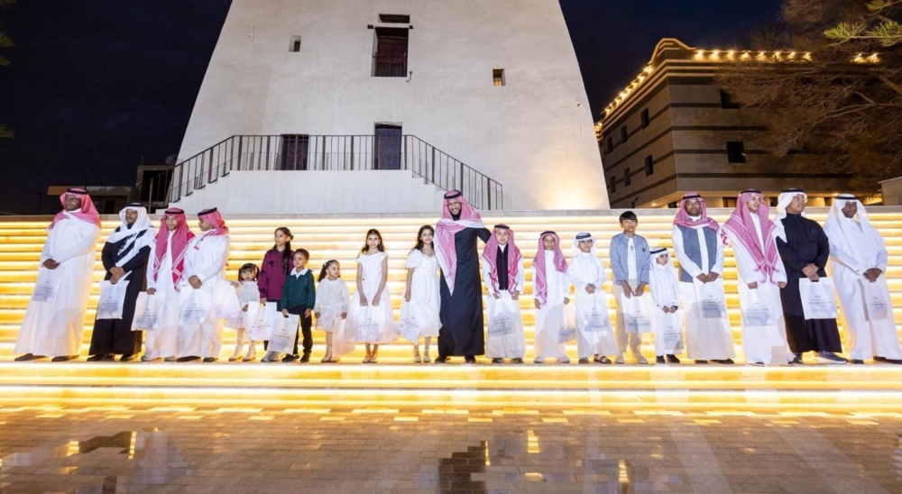 نائب أمير عسير يشارك أبناءه الأيتام الإفطار الرمضاني - أخبار السعودية 3 نائب أمير عسير يشارك أبناءه الأيتام الإفطار الرمضاني - أخبار السعودية