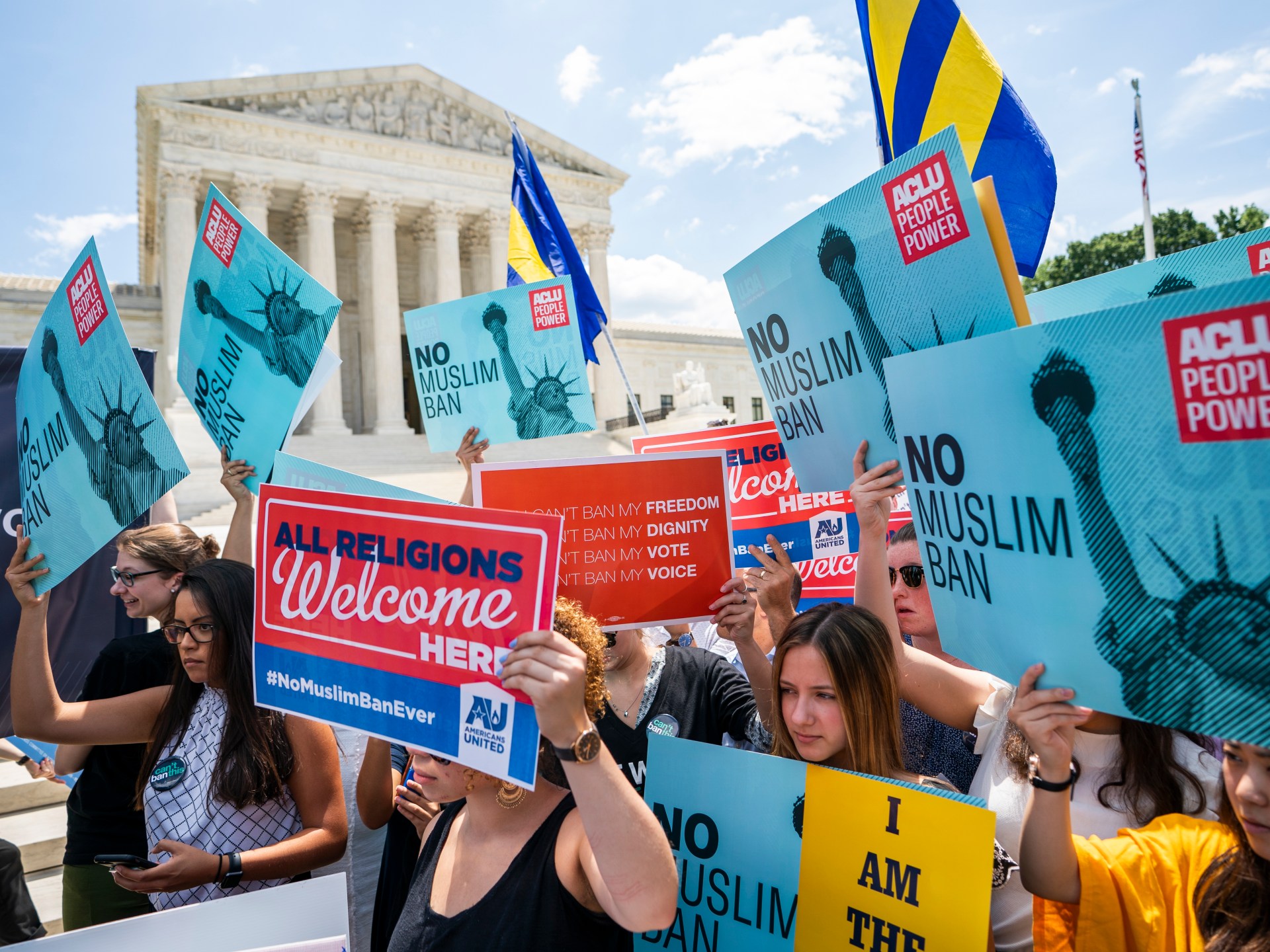 نيويورك تايمز: 43 دولة مستهدفة بحظر أو تقييد السفر لأميركا | أخبار 2 نيويورك تايمز: 43 دولة مستهدفة بحظر أو تقييد السفر لأميركا | أخبار