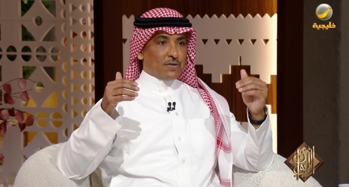 وزير الإعلام يكشف كواليس إقالته من رئاسة تحرير "الشرق الأوسط" . صحيفة المرصد 4 وزير الإعلام يكشف كواليس إقالته من رئاسة تحرير "الشرق الأوسط" . صحيفة المرصد