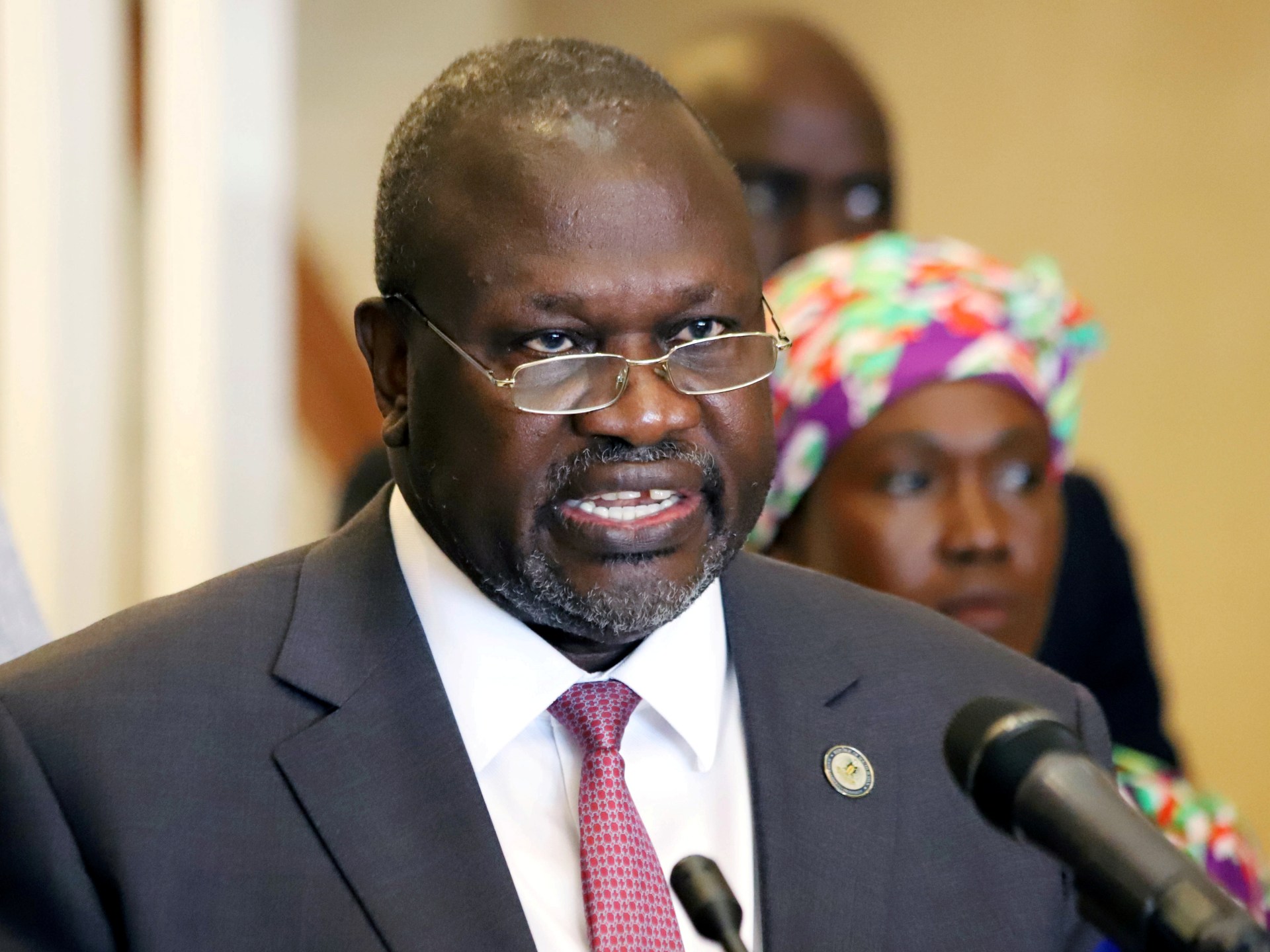 وضع رياك مشار نائب رئيس جنوب السودان قيد الإقامة الجبرية | أخبار 2 وضع رياك مشار نائب رئيس جنوب السودان قيد الإقامة الجبرية | أخبار