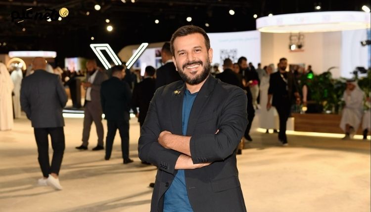 وفاة صبحي عطري مذيع ET بالعربي: صدمة في الوسط الإعلامي العربي 1 صورة بها المذيع السوري صبحي عطري ضمن الحديث عن سبب وفاة صبحي عطري مذيع ET بالعربي
