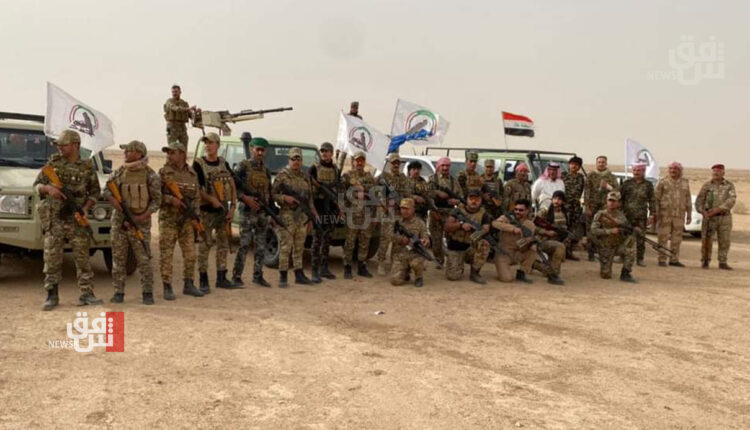 آمر فوج بالحشد يساوم مقاتليه: 15 بطاقة ناخب مقابل عدم قطع الرواتب