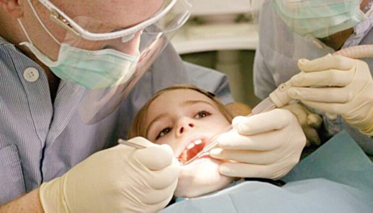 الصحة تحذر: حرارة الألعاب النارية تكفي لإذابة الذهب وتهدد سلامة الأطفال
