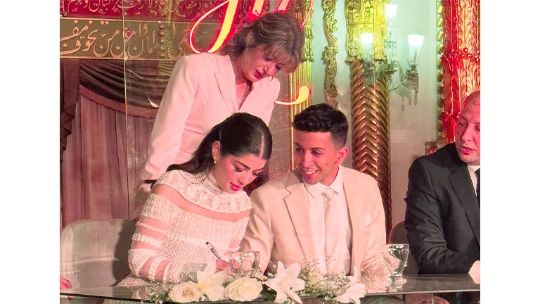 دنيا سامي تهنئ هشام جمال وليلى زاهر بعقد قرانهما: "مبروك يا 3 دنيا سامي تهنئ هشام جمال وليلى زاهر بعقد قرانهما: "مبروك يا