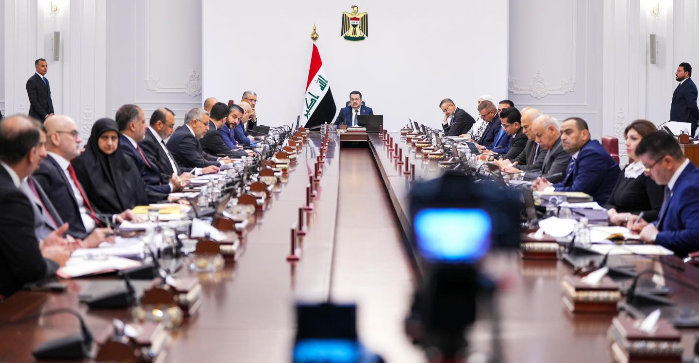 قرارات حكومية جديدة تخص الغاز والكهرباء ورسوم جمركية على الصابون ومنع استيراد للعصائر 4 قرارات حكومية جديدة تخص الغاز والكهرباء ورسوم جمركية على الصابون ومنع استيراد للعصائر