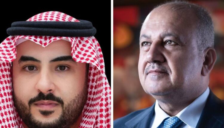 وزيرا دفاع العراق والسعودية يناقشان الأمن الإقليمي