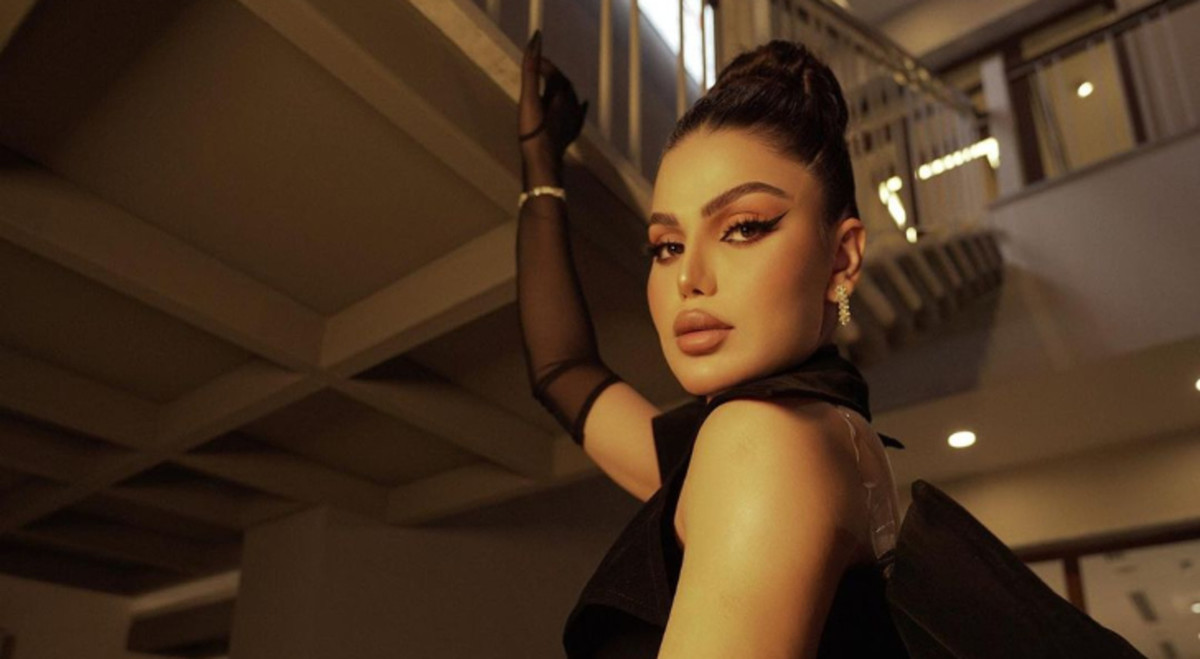 xnxx اشتي حديد الفنانة العراقية