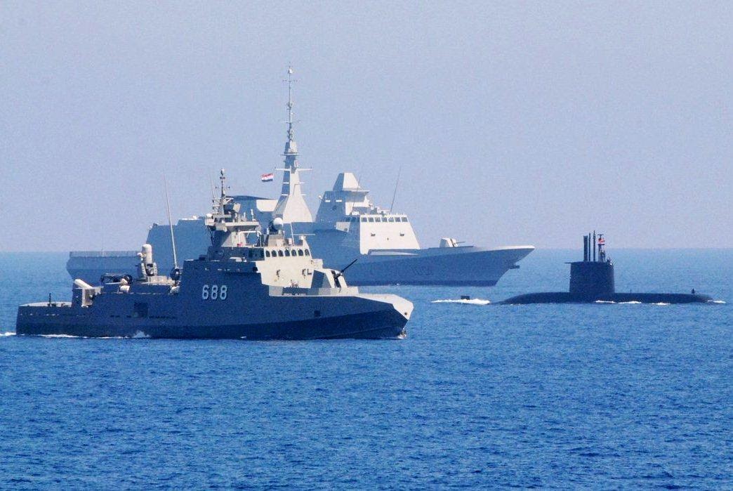 حادثة السفينة المصرية على حدود إسرائيل وتداعياتها الإقليمية: قراءة تحليلية شاملة 1 Egyptian ship incident